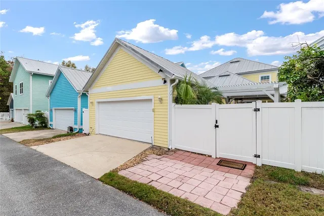 $520,000 | 5008 Northwest 10th Place, Gainesville, FL 32605