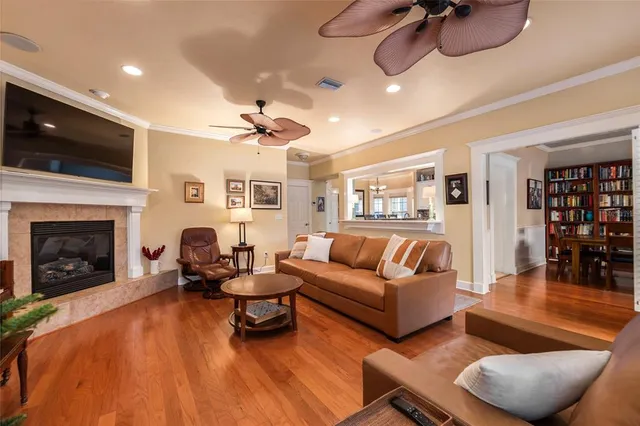$520,000 | 5008 Northwest 10th Place, Gainesville, FL 32605