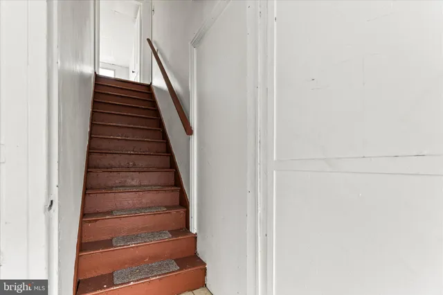 $1,200 | 6 North Main Street, Loganville, PA 17360