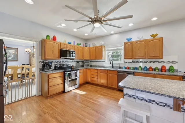 $604,900 | 1363 North Winchester Drive, Greenfield, IN 46140