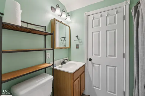 $604,900 | 1363 North Winchester Drive, Greenfield, IN 46140