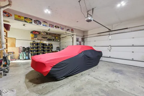 $604,900 | 1363 North Winchester Drive, Greenfield, IN 46140