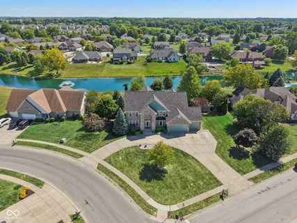 $604,900 | 1363 North Winchester Drive, Greenfield, IN 46140