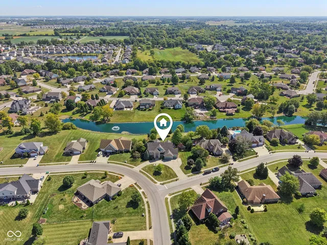 $604,900 | 1363 North Winchester Drive, Greenfield, IN 46140