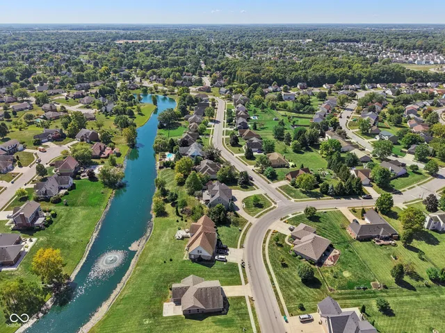 $604,900 | 1363 North Winchester Drive, Greenfield, IN 46140