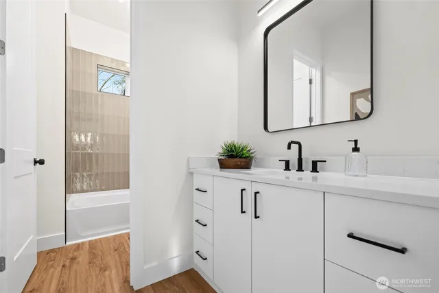 $975,000 | 2811 McHugh Avenue, Enumclaw, WA 98022