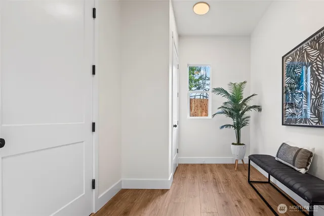 $975,000 | 2811 McHugh Avenue, Enumclaw, WA 98022