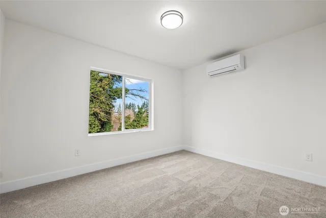 $975,000 | 2811 McHugh Avenue, Enumclaw, WA 98022