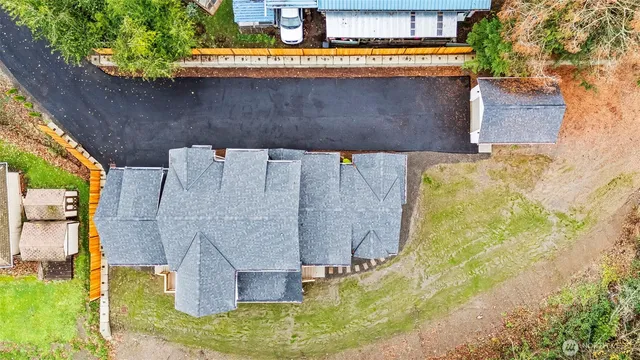 $975,000 | 2811 McHugh Avenue, Enumclaw, WA 98022