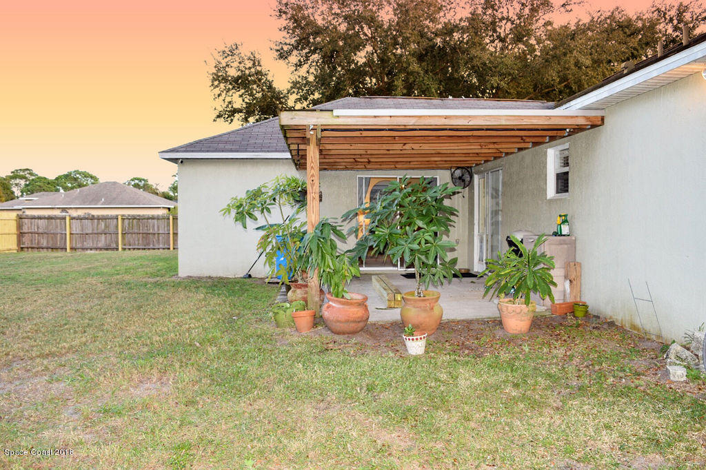 3262 Echo Ridge Place Cocoa, FL 32926 - Photo 4 of 25 4-1