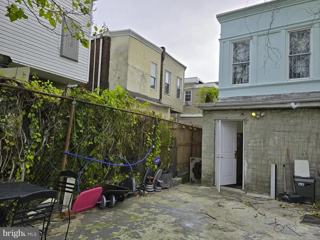 a view of a livingroom with a chair