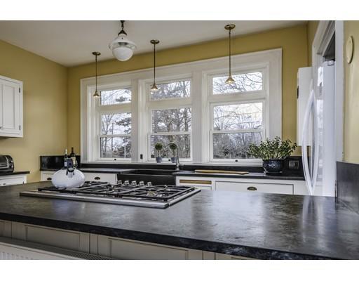 36 Edgemoor Road Gloucester, MA 01930 - Photo 12 of 29