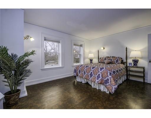 36 Edgemoor Road Gloucester, MA 01930 - Photo 14 of 29
