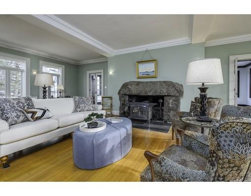 36 Edgemoor Road Gloucester, MA 01930 - Photo 4 of 29