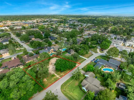 $425,000 | 1441 Durango Drive, Houston, TX 77055