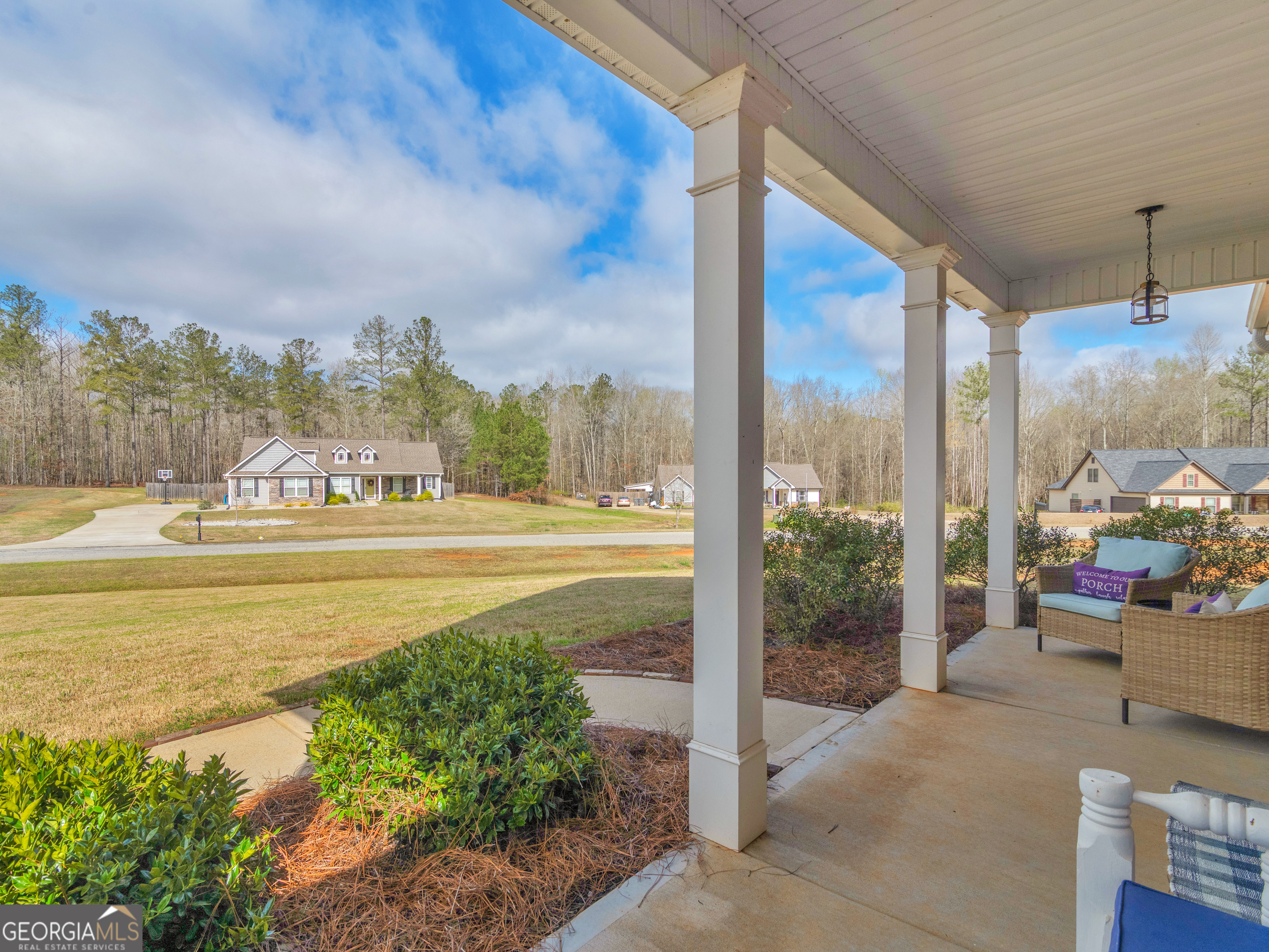 119 Mylee Cove Barnesville, GA 30204 - Photo 5 of 49