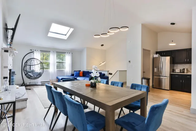 $425,000 | 271 North Shore Drive, Albrightsville, PA 18210