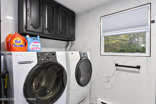 $425,000 | 271 North Shore Drive, Albrightsville, PA 18210