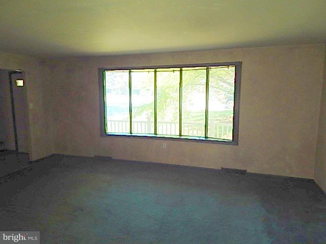 893 Hornig Road Lancaster, PA 17601 - Photo 2 of 11 Gallery Image 2