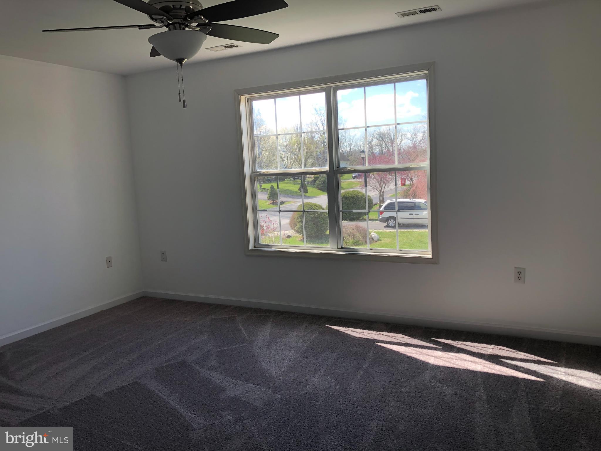 245 Thumper Drive Ranson, WV 25438 - Photo 14 of 20 Gallery Image 14