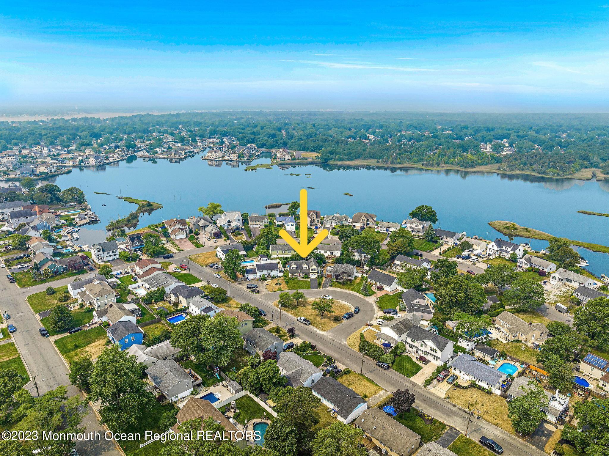 1529 Treeneedle Road Point Pleasant, NJ 08742 - Photo 5 of 55 Kayaking and Paddleboarding!