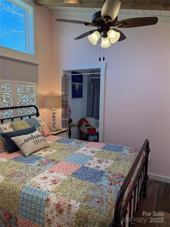 $219,000 | 228 Bear Pen Cove, Franklin, NC 28734