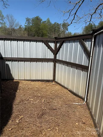 $219,000 | 228 Bear Pen Cove, Franklin, NC 28734