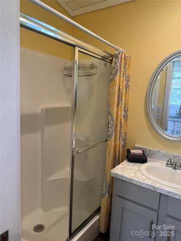 $229,000 | 228 Bear Pen Cove, Franklin, NC 28734