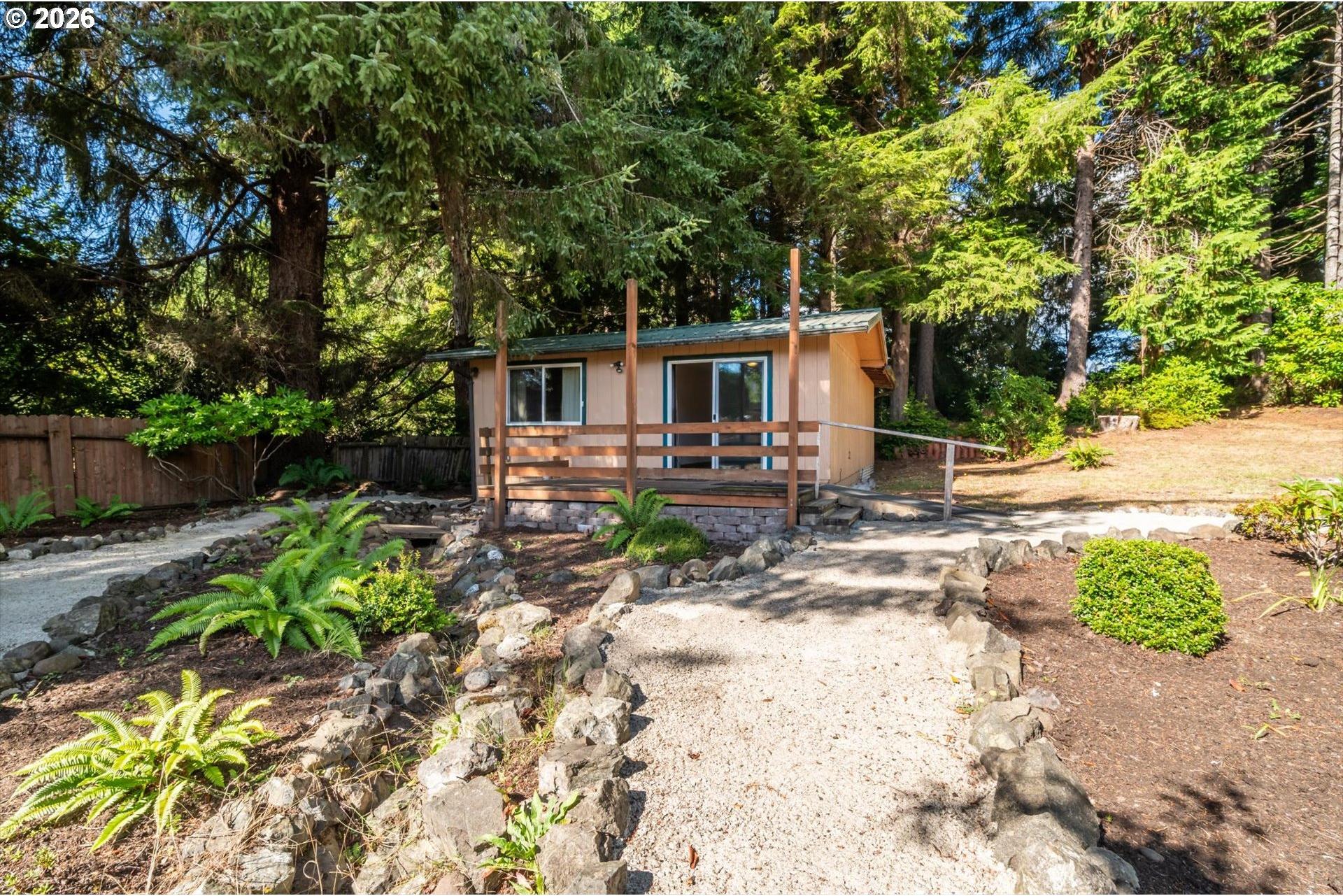 62934 Crown Point Road Coos Bay, OR 97420 - Photo 32 of 48 Gallery Image 32