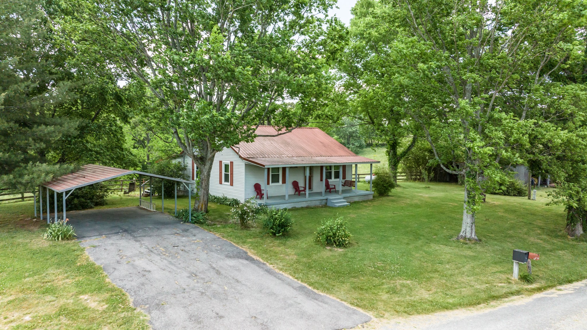 900 Waldrop Road Mount Pleasant, TN 38474 - Photo 7 of 62 Gallery Image 7