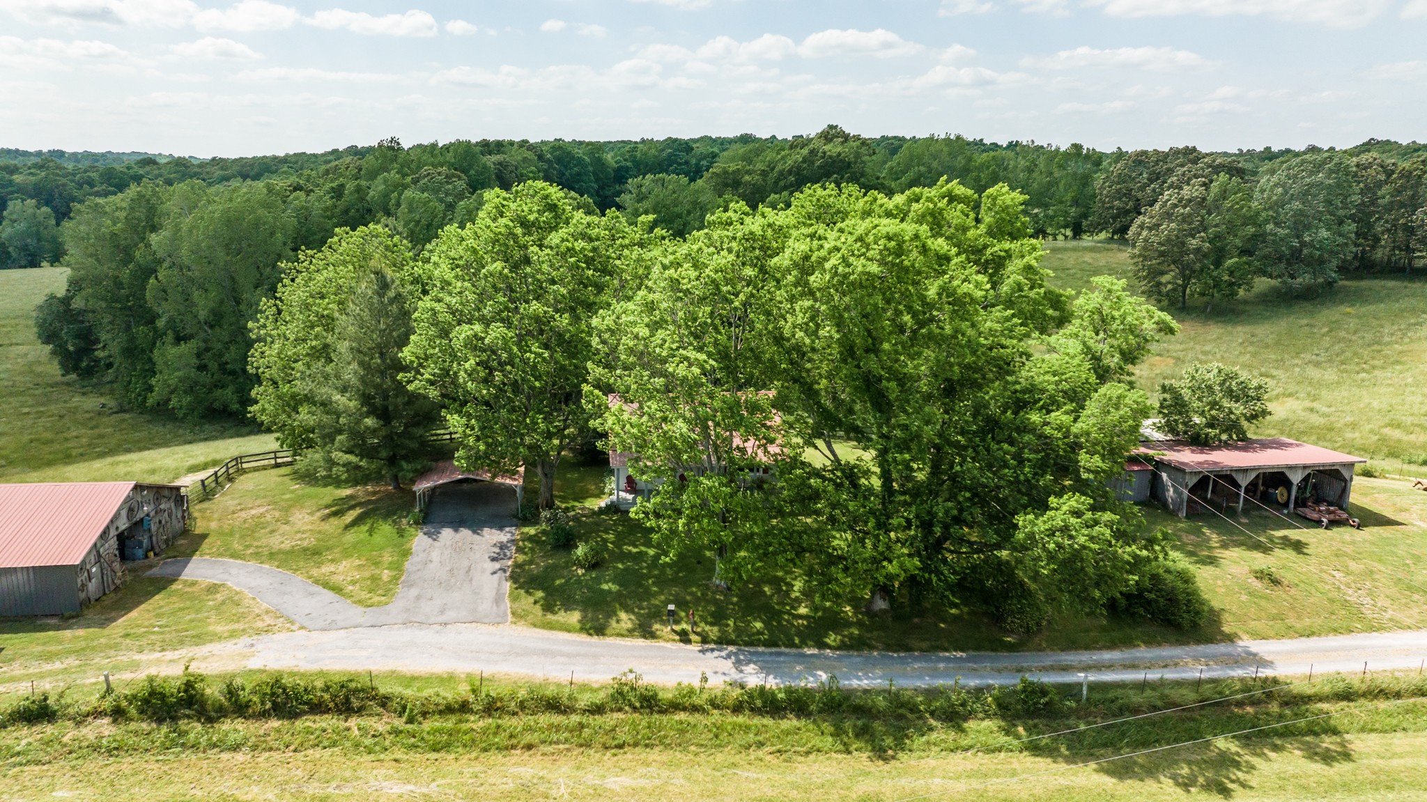 900 Waldrop Road Mount Pleasant, TN 38474 - Photo 8 of 62 Gallery Image 8