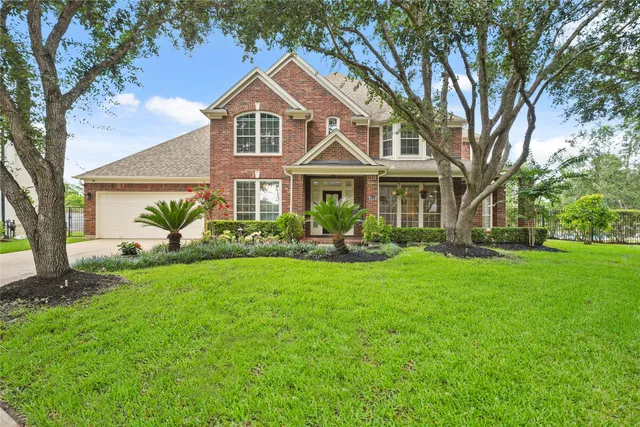 $895,000 | 9503 Tallow Court, Missouri City, TX 77459