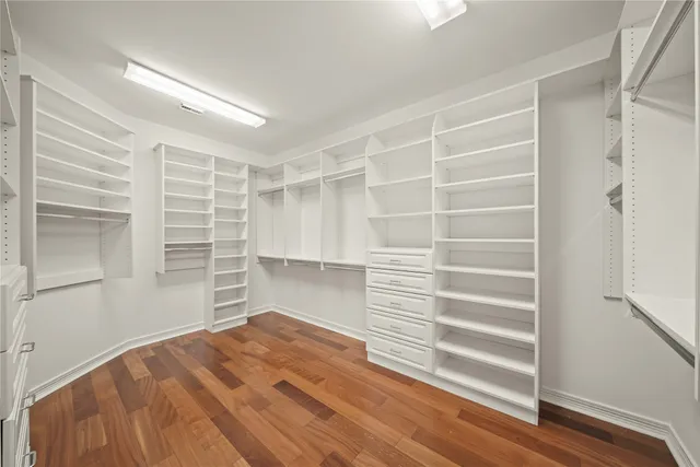 $895,000 | 9503 Tallow Court, Missouri City, TX 77459