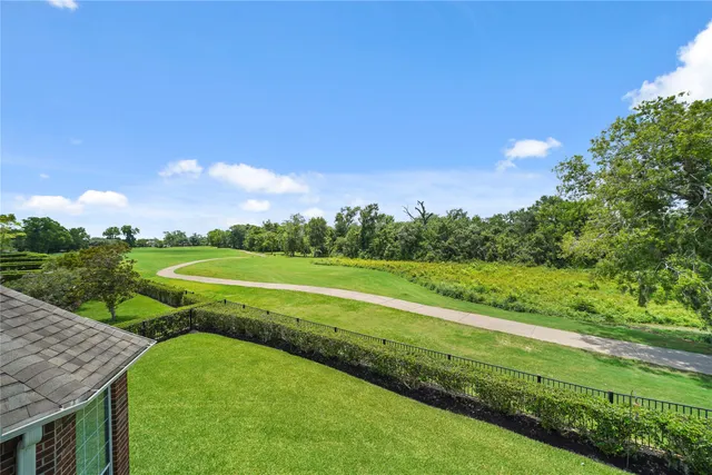 $895,000 | 9503 Tallow Court, Missouri City, TX 77459