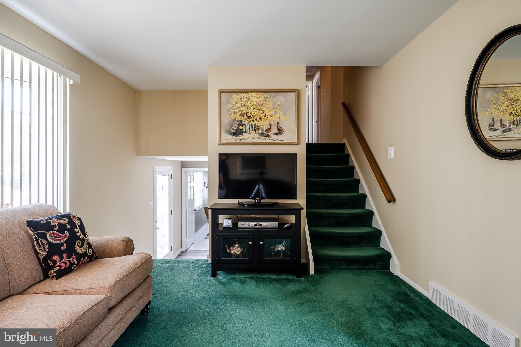 306 Waverly Road Southampton, PA 18966 - Photo 14 of 39 Gallery Image 14