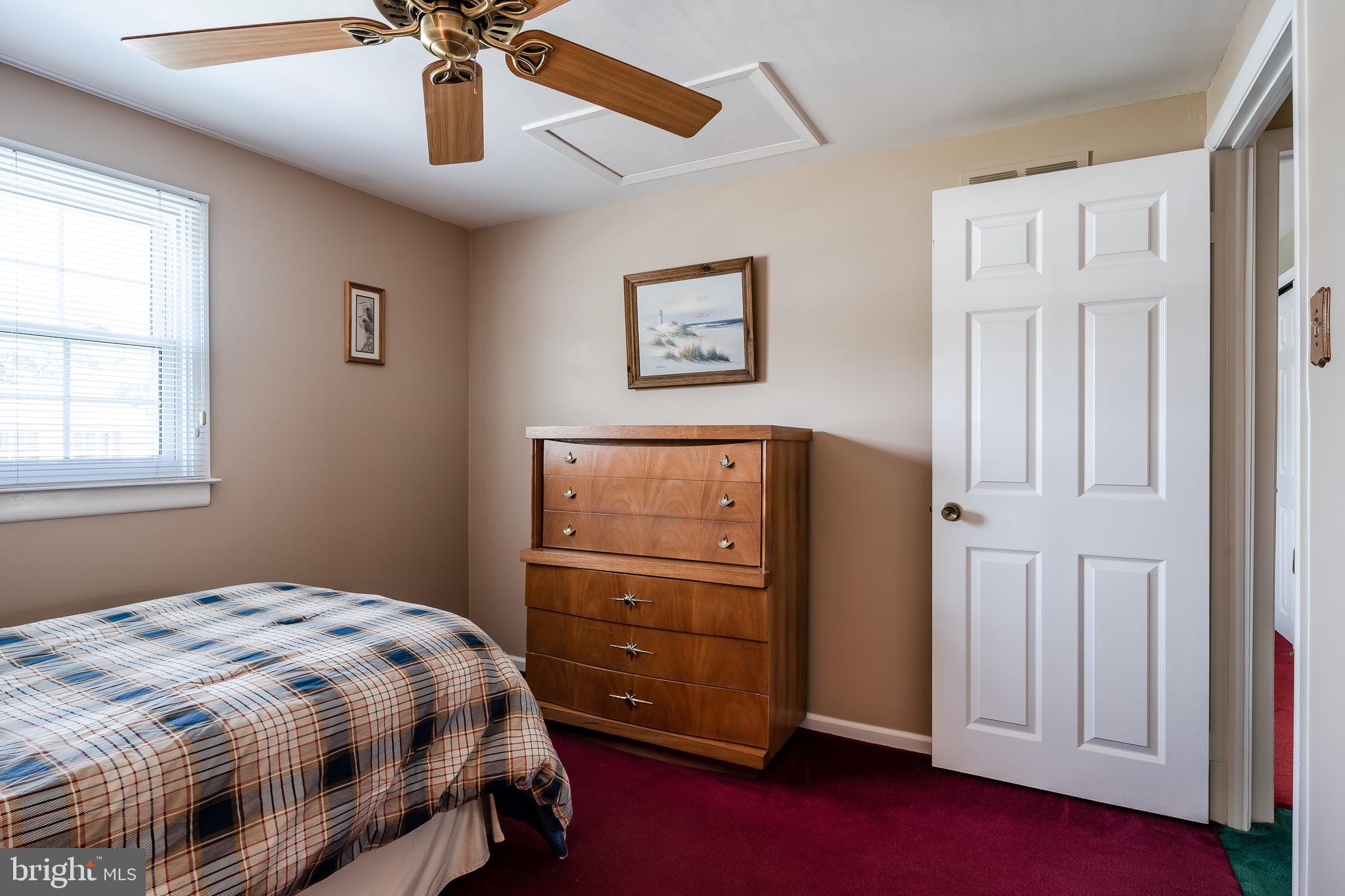 306 Waverly Road Southampton, PA 18966 - Photo 23 of 39 Gallery Image 23