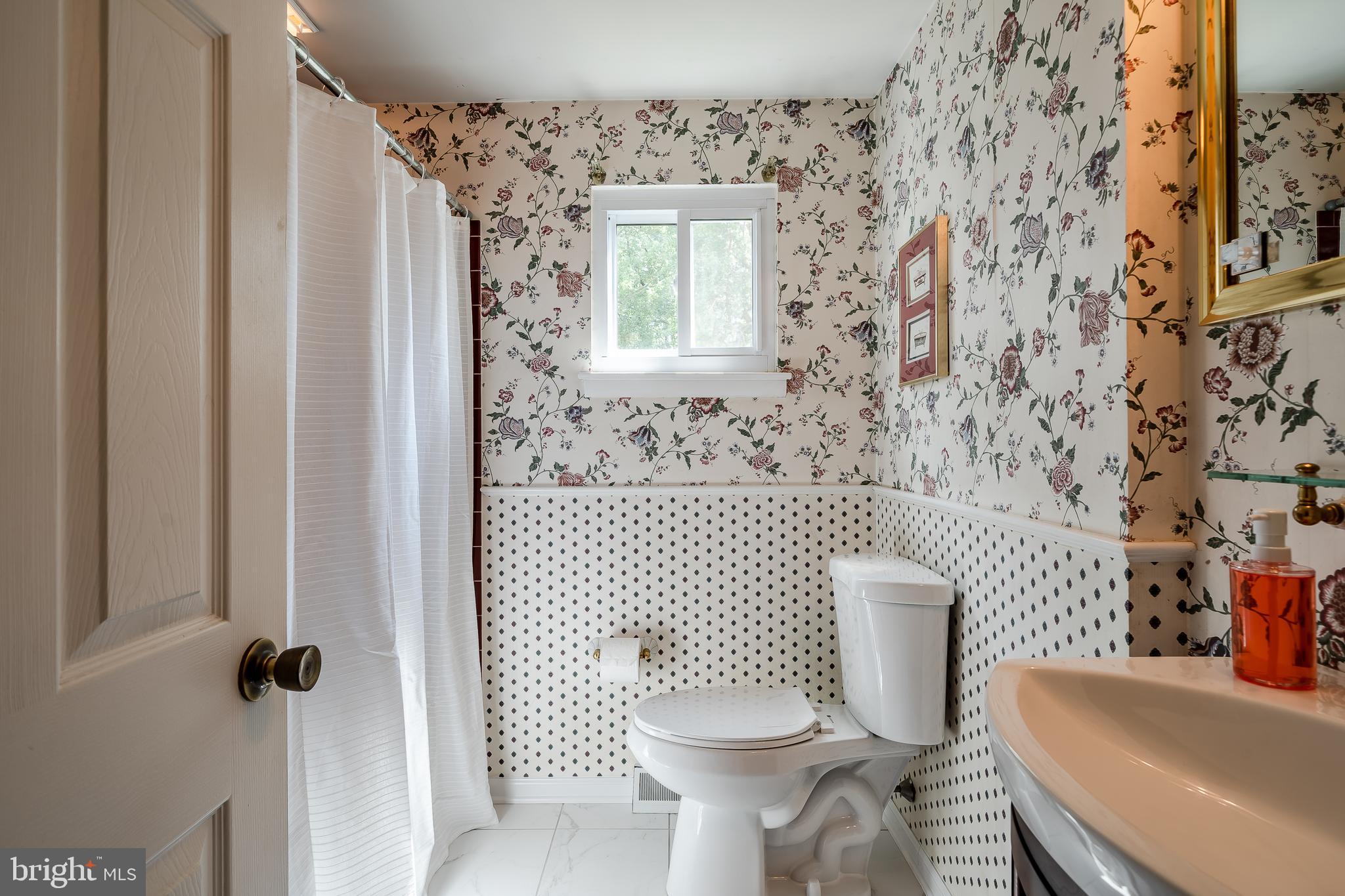 306 Waverly Road Southampton, PA 18966 - Photo 29 of 39 Gallery Image 29