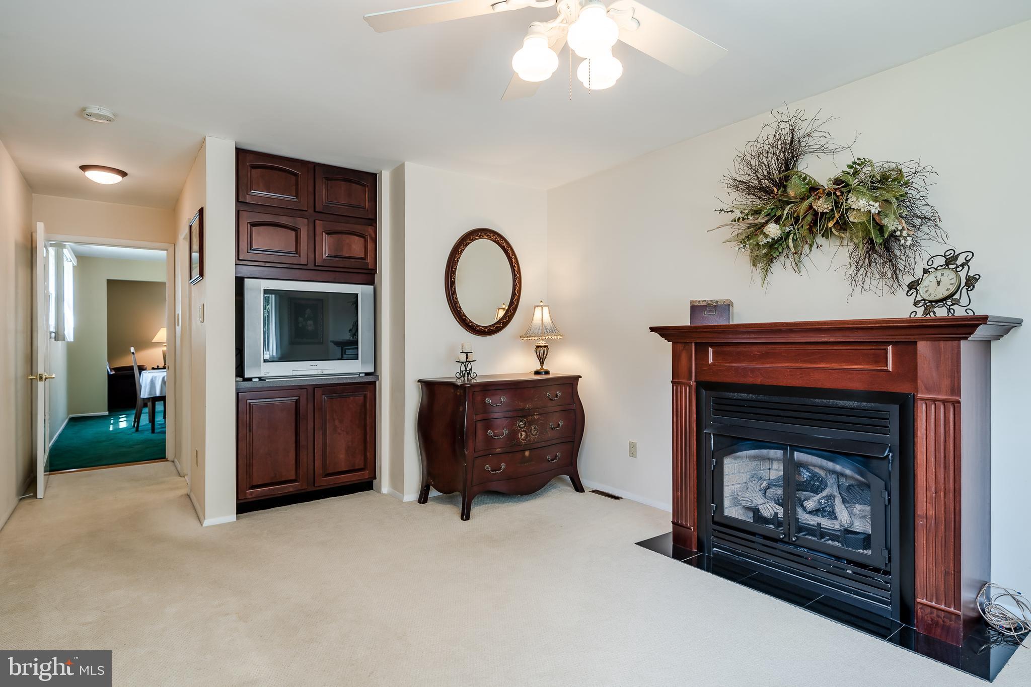 306 Waverly Road Southampton, PA 18966 - Photo 7 of 39 Gallery Image 7