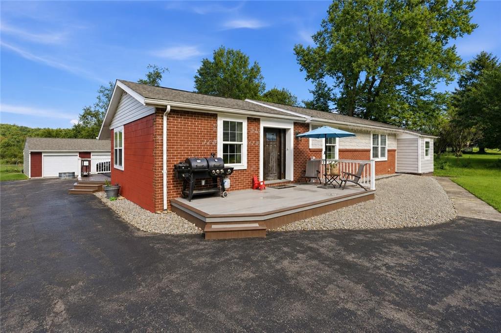 168 Van Meter Road Belle Vernon, PA 15012 - Photo 3 of 33