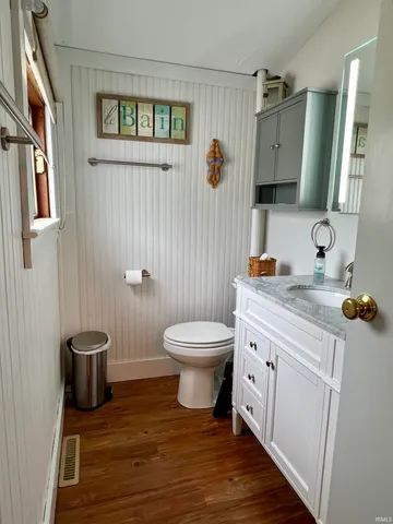 $349,900 | 3215 Barrett Road, Rochester, IN 46975