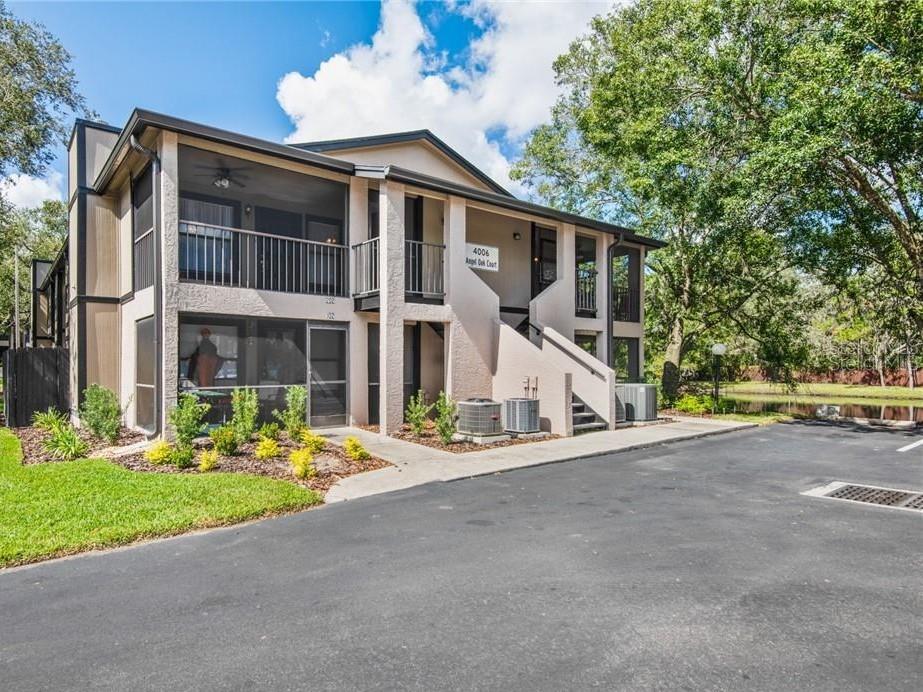a front view of house with yard