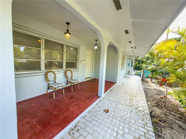 $1,200,000 | 846 Date Palm Road, Vero Beach, FL 32963