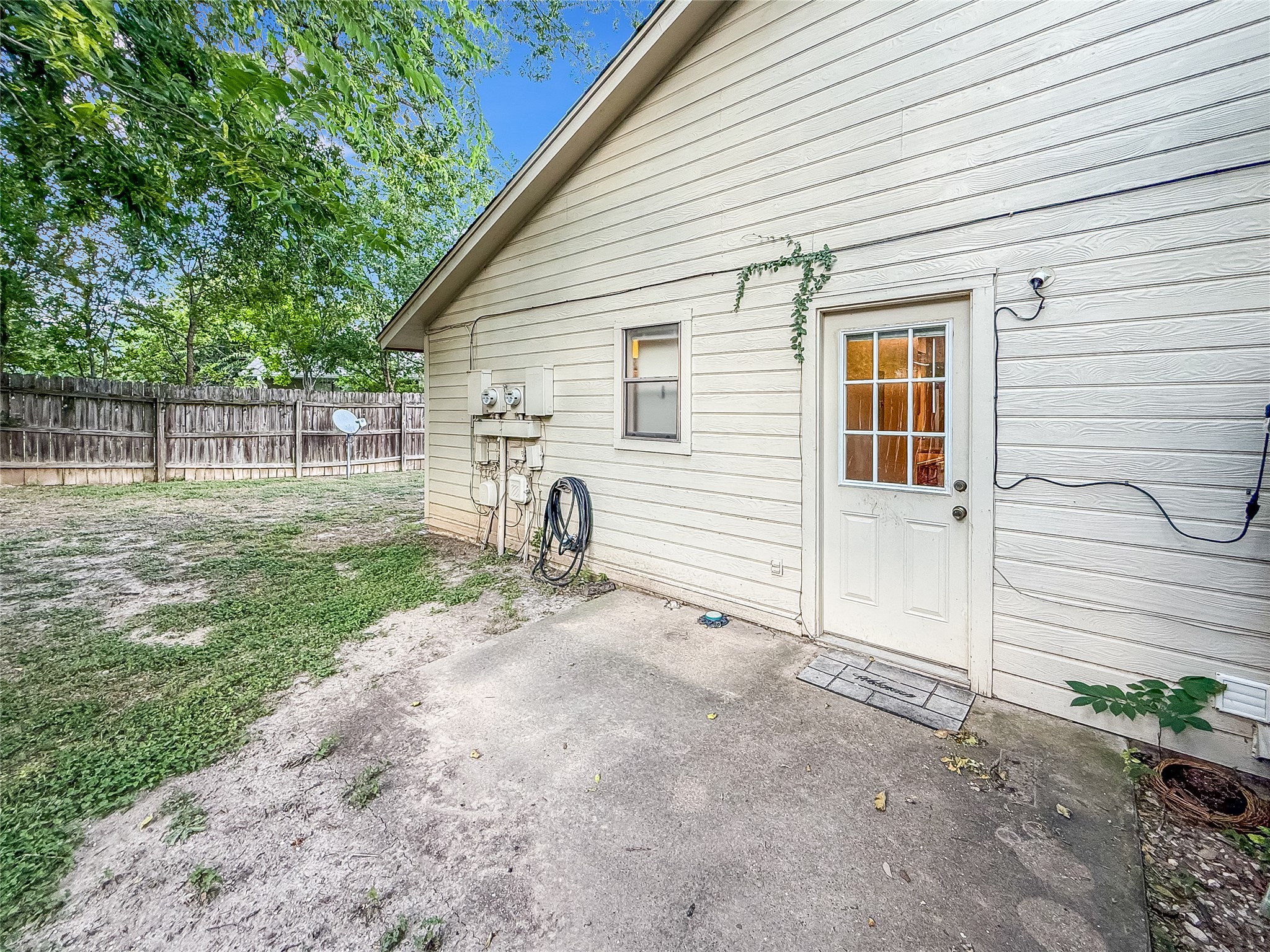 2014 Alex Avenue, Unit B Austin, TX 78728 - Photo 23 of 24 Backyard