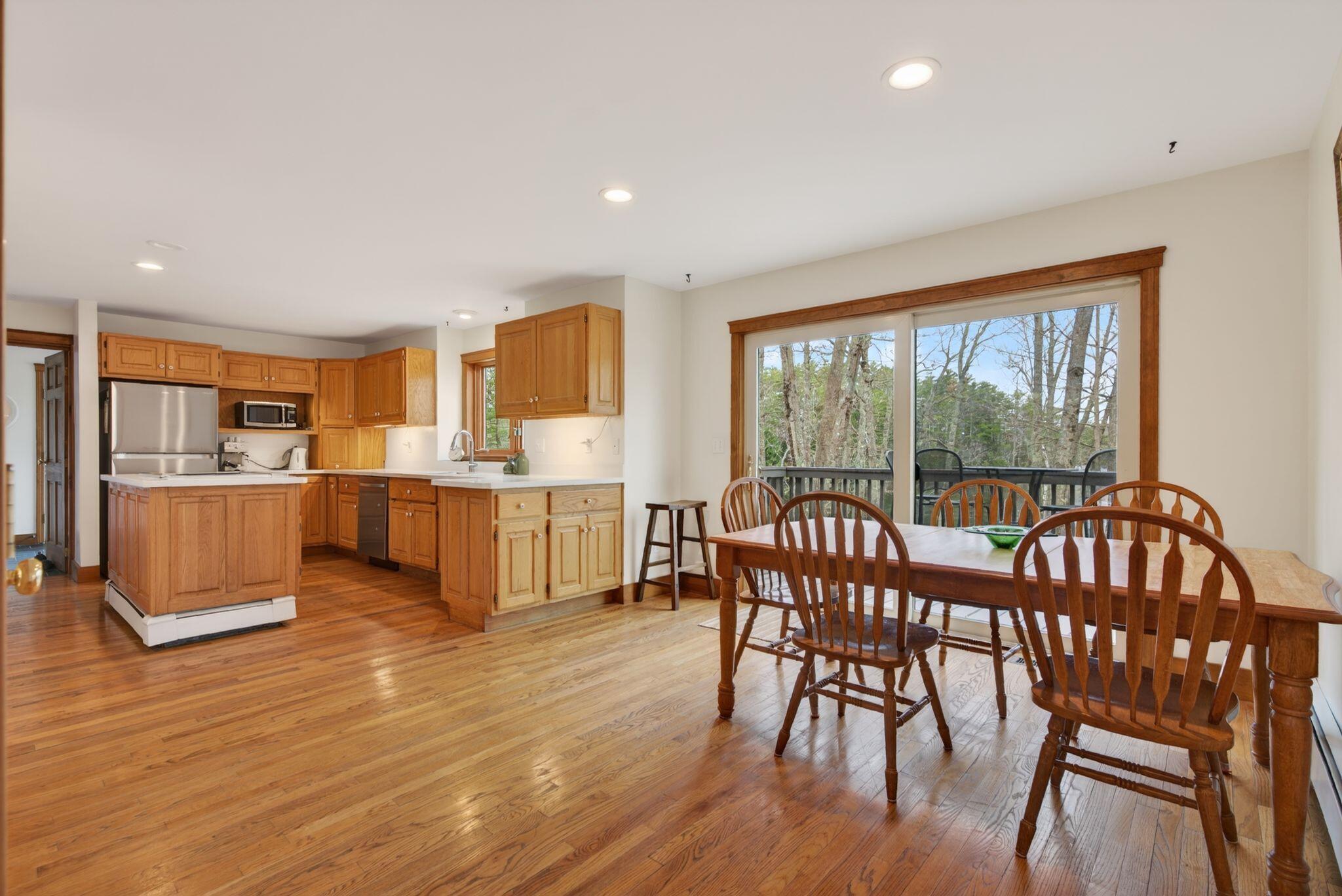 556 Main Street Wayne, ME 04284 - Photo 26 of 72 DSC05407