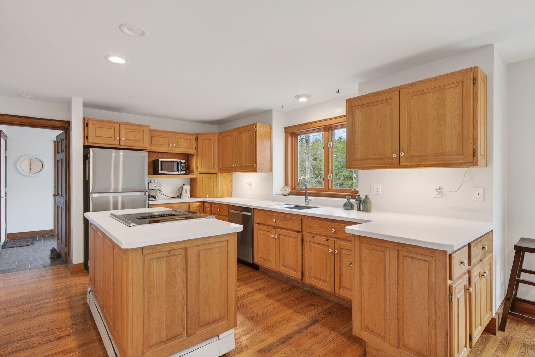 556 Main Street Wayne, ME 04284 - Photo 27 of 72 DSC05415