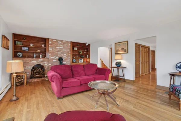 $1,250,000 | 556 Main Street, Wayne, ME 04284