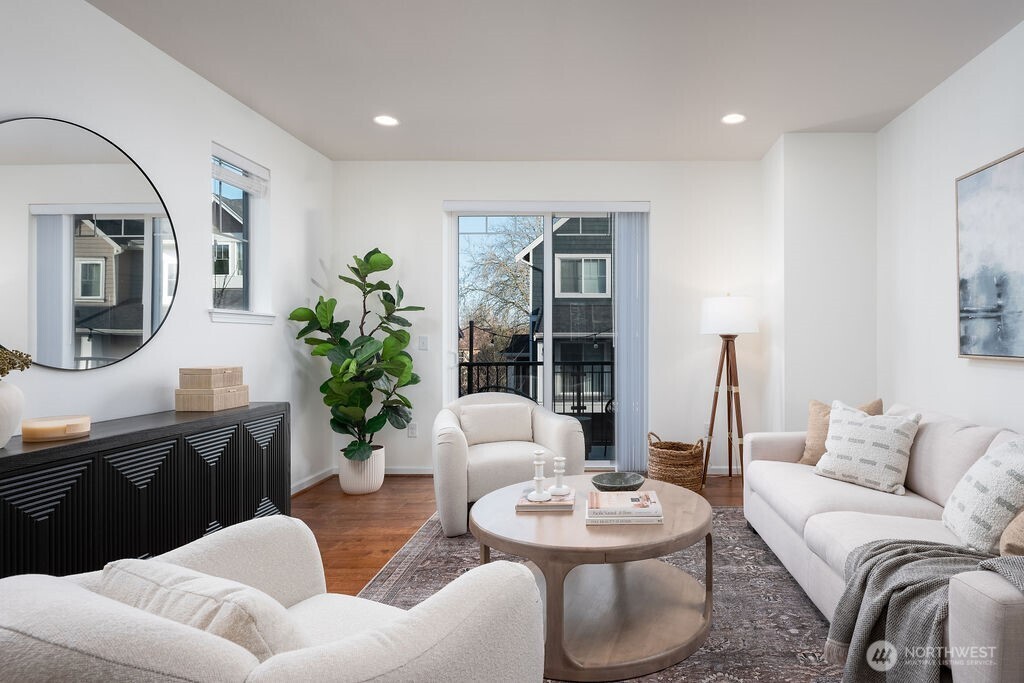 3300 Southwest Graham Street, Unit 206 Seattle, WA 98126 - Photo 12 of 34