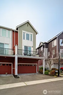 a view of a house with a outdoor space