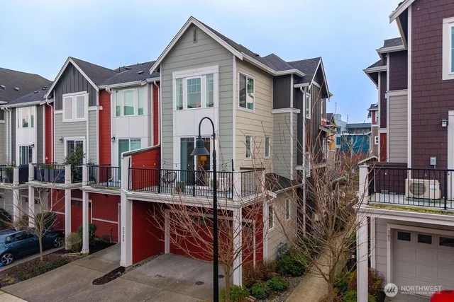 $735,000 | 3300 Southwest Graham Street, Unit 206, Seattle, WA 98126