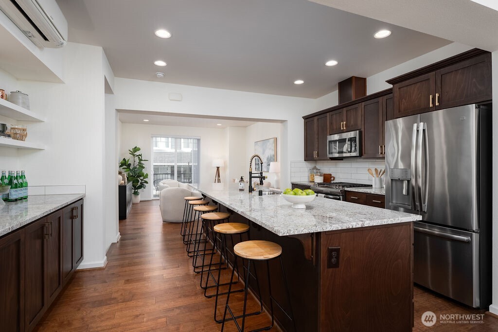 3300 Southwest Graham Street, Unit 206 Seattle, WA 98126 - Photo 3 of 34